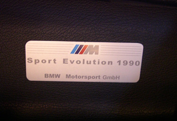 M3 E30 Sport Evolution - plakett monterad på mittkonsolen. 