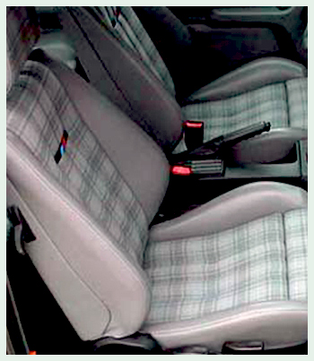 M3 E30 Evo II - Inredning M3 E30 Evo II - Inredning
